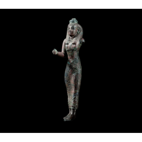 Statuette of a priestess